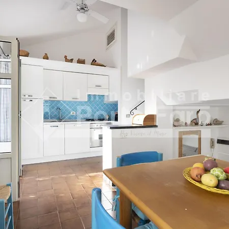15 Centro - Bilocale Con Balconcino Porto Faro *